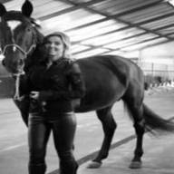 Boeken: Thriller Moordende paardenrace